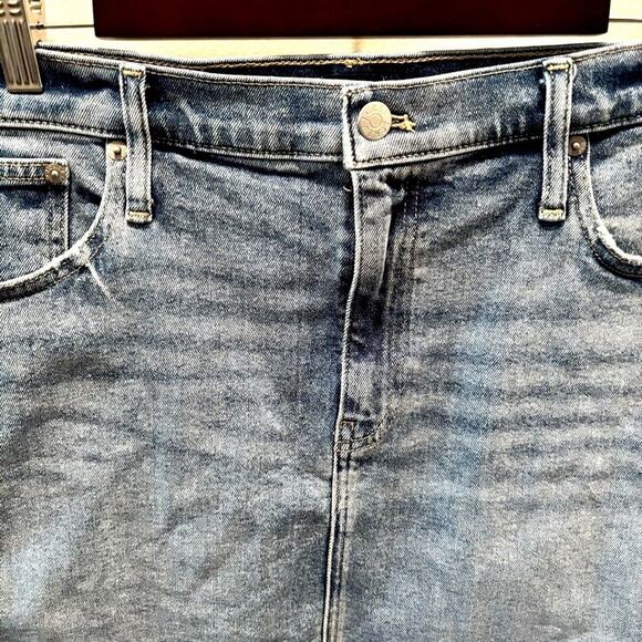 J. Crew Classic Blue Denim Skirt Size 14 - Picture 4 of 9